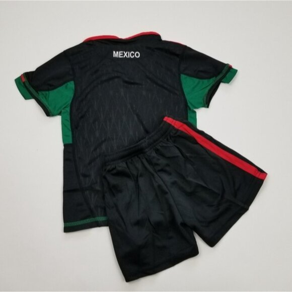 Mexico Kid's jersey soccer Uniform - Picture 4 of 4